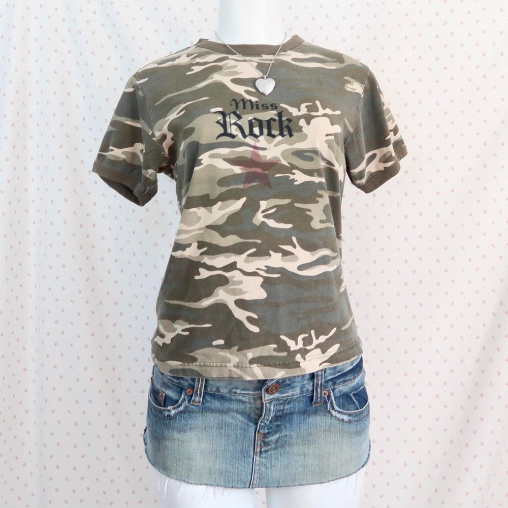 y2k camo miss rock graphic baby tee